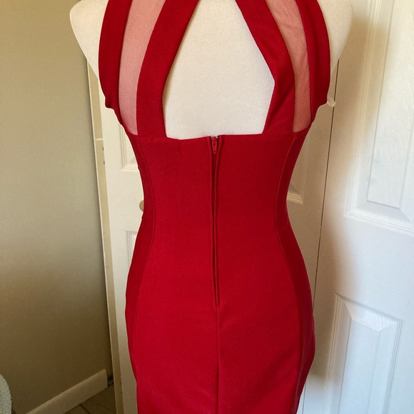 Formal red cocktail dress size 7 - Picture 5 of 8